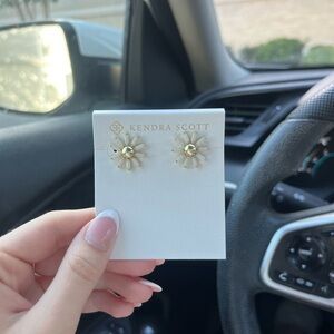 kendra scott earrings